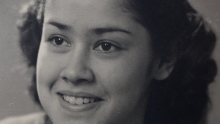 23 Thoughts About My Mother: Image 2